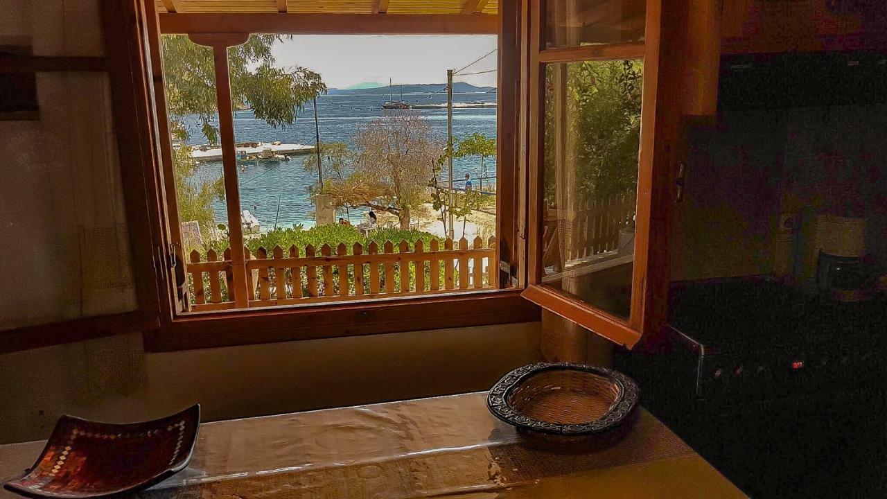 Shipwreck Villa Agios Nikolaos  Exteriör bild